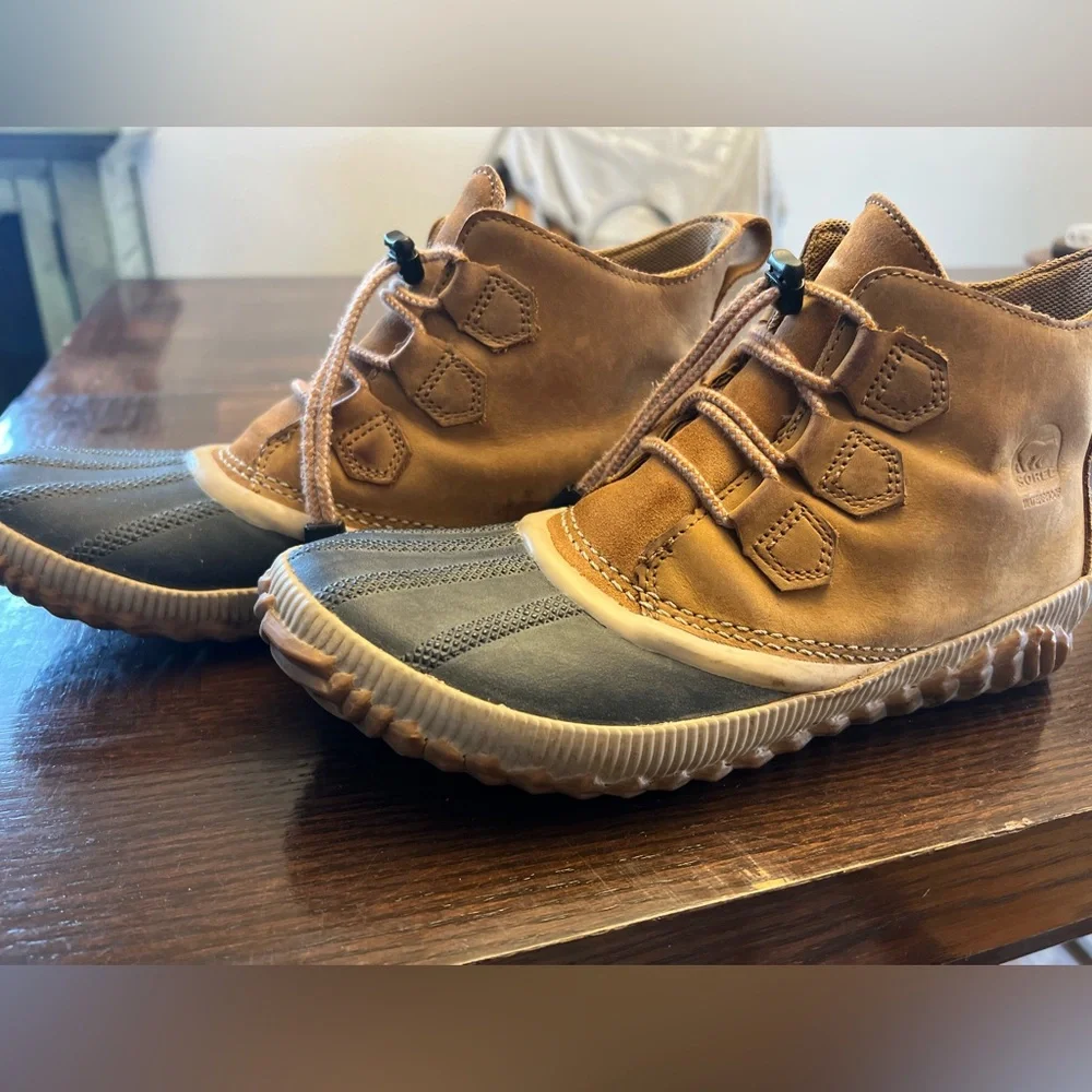 Sorel Out N About Ankle Leather Waterproof Boots shoes Womens Size 7